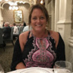 Meet your Posher, Debbie